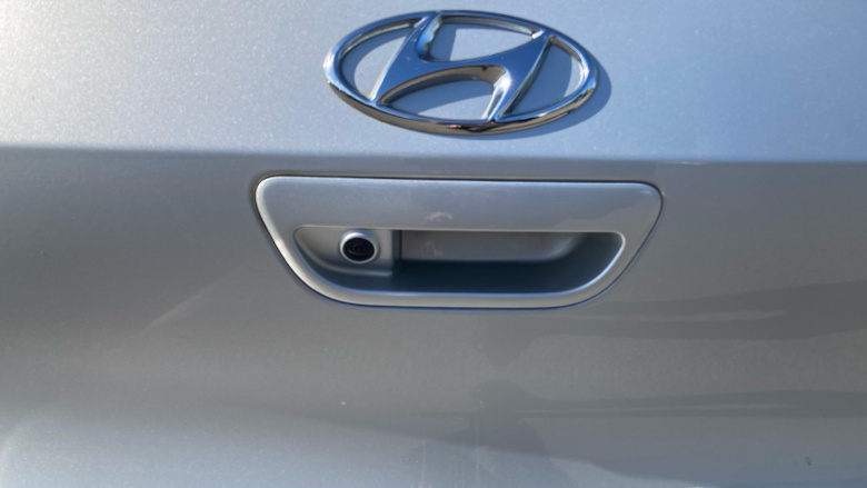 Hyundai i10 1.0 MPi SE Connect 5dr Petrol Hatchback